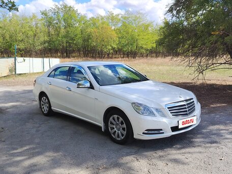 2012 Mercedes-Benz E-Класс 200 7G-Tronic IV (W212, S212, C207), белый, 2500000 рублей, вид 4