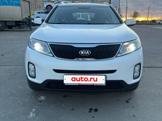 2014 Kia Sorento II Рестайлинг, белый, 1700000 рублей, вид 5