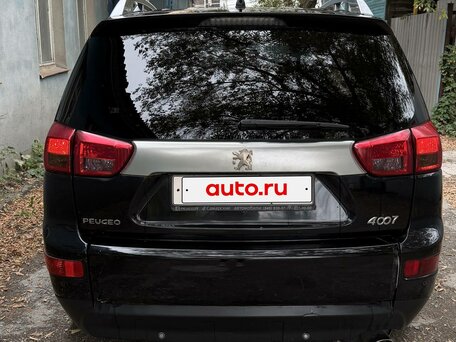 2008 Peugeot 4007, чёрный, 999900 рублей, вид 4