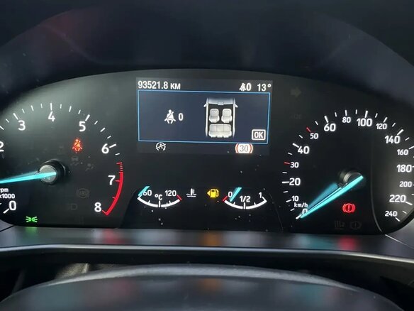 2019 Ford Focus IV, синий, 1520000 рублей - вид 10