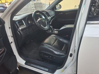 2017 Toyota Highlander III (XU50) Рестайлинг, белый, 3000000 рублей, вид 4