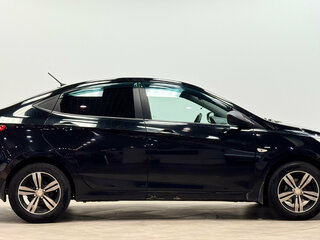 2012 Hyundai Solaris I, чёрный, 639000 рублей, вид 5
