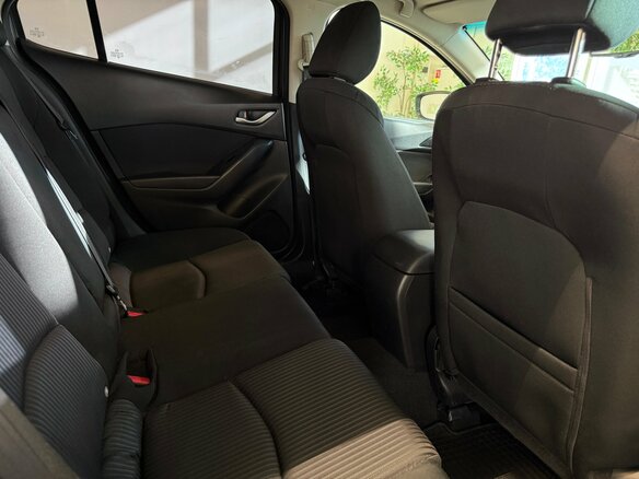 2013 Mazda 3 III (BM), серый, 1150000 рублей - вид 9