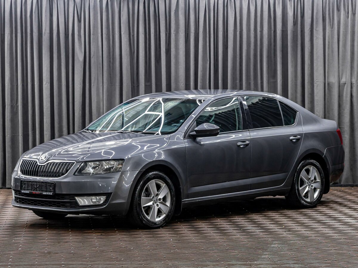 Открыть фотографии: Skoda Octavia III (A7)