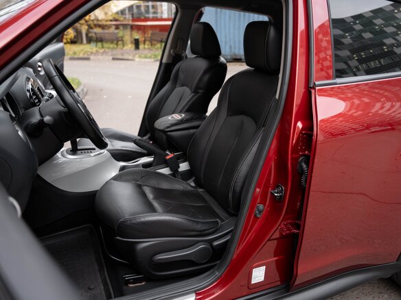 2012 Nissan Juke I, красный - вид 10