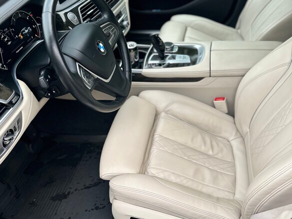2017 BMW 7 серии 730d xDrive VI (G11/G12), серый, 3295000 рублей - вид 8