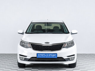 2016 Kia Rio III Рестайлинг, белый, 879000 рублей, вид 2