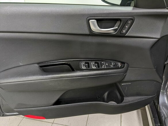 2016 Kia Optima IV, серый, 1790000 рублей - вид 10