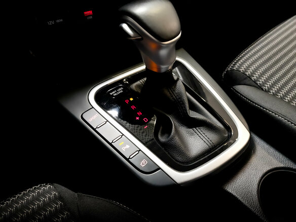 2021 Kia Ceed III Рестайлинг, чёрный - вид 27