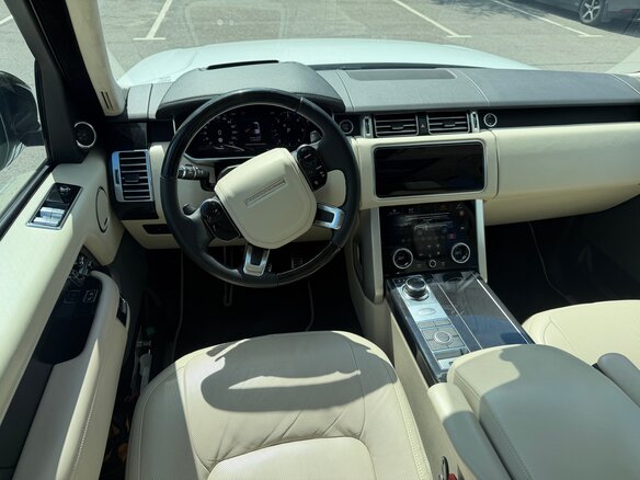 2019 Land Rover Range Rover IV Рестайлинг, белый, 6900000 рублей - вид 18