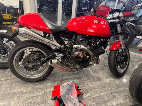 2005 Ducati SportClassic, красный, 1200000 рублей, вид 2