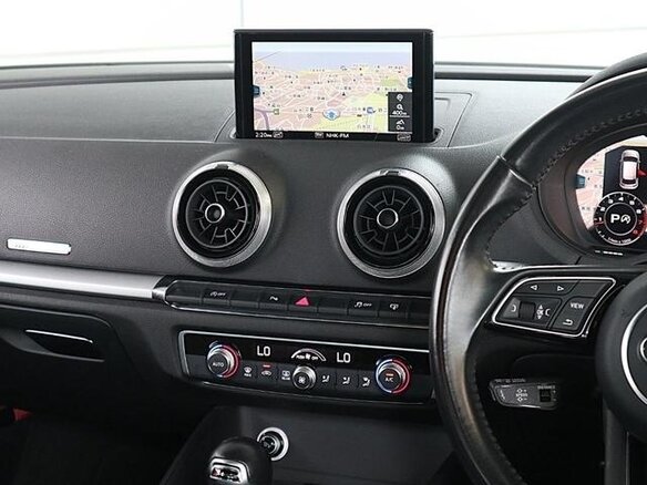 2022 Audi A3 Sportback 30 TFSI IV (8Y), синий, 1415009 рублей - вид 22