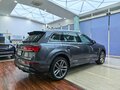 2024 Audi Q7 45 TFSI II (4M) Рестайлинг 2, серый, 9436687 рублей - вид 3