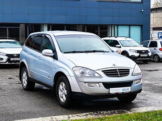 2013 SsangYong Kyron I Рестайлинг, серебристый, 800000 рублей, вид 2