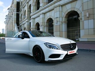 2016 Mercedes-Benz CLS 400 II (C218) Рестайлинг, белый, 3180000 рублей, вид 4