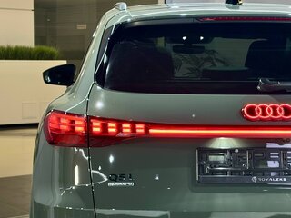 2026 Audi Q5 40 TFSI III (GU), зелёный, 5710000 рублей, вид 4