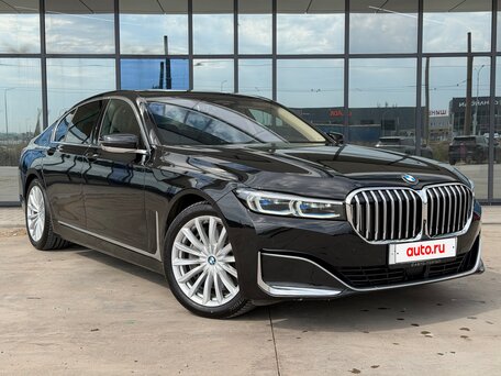 2020 BMW 7 серии 740d xDrive VI (G11/G12) Рестайлинг, чёрный, 7289000 рублей, вид 3