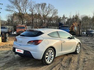 2014 Opel Astra GTC J Рестайлинг, белый, 1150000 рублей, вид 5