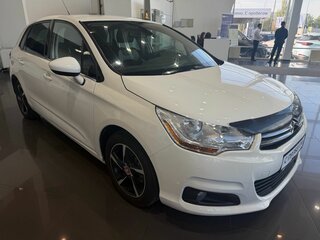 2012 Citroen C4 II, белый, 395000 рублей, вид 3