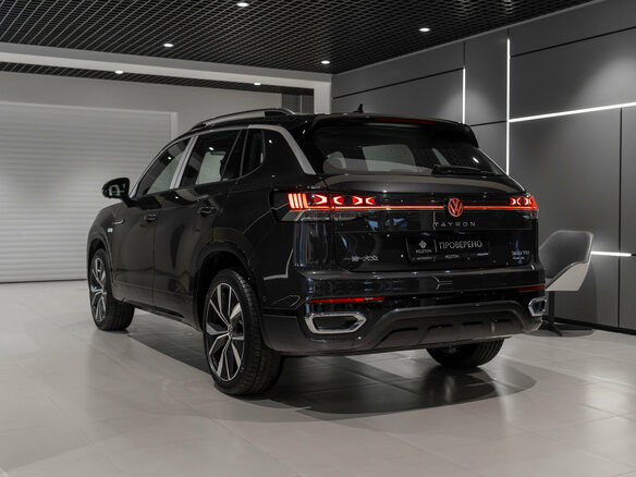 2024 Volkswagen Tayron I Рестайлинг, серый - вид 3
