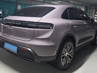 2025 Porsche Macan 4 II, фиолетовый, 17400000 рублей, вид 4