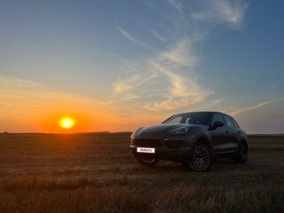 2013 Porsche Cayenne II (958), коричневый, 2490000 рублей, вид 2