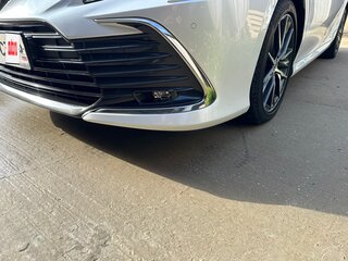 2022 Toyota Camry VIII (XV70) Рестайлинг, белый, 3000030 рублей, вид 3