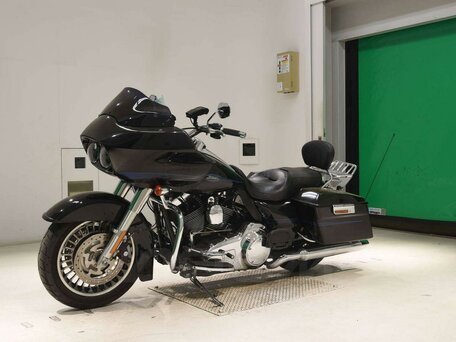 2009 Harley-Davidson Road Glide, серый, 1050000 рублей, вид 2