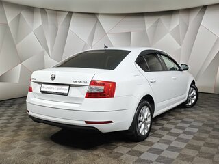 2017 Skoda Octavia III (A7) Рестайлинг, белый, 1490000 рублей, вид 2