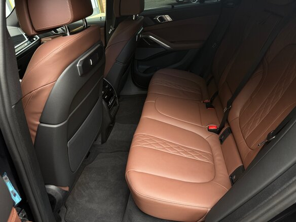 2025 BMW X6 30d III (G06) Рестайлинг, синий, 13550000 рублей - вид 35