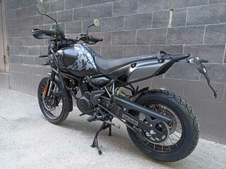 2026 Royal Enfield Himalayan, чёрный, 620000 рублей, вид 5