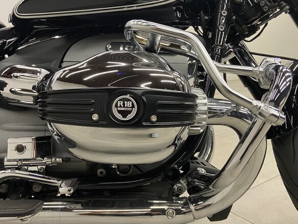 2021 BMW R 18 Classic, чёрный - вид 5
