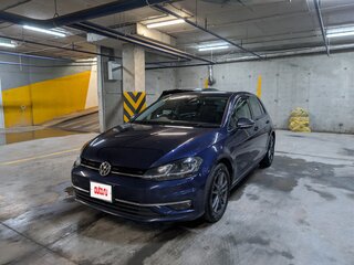 2017 Volkswagen Golf VII Рестайлинг, синий, 1580000 рублей, вид 1