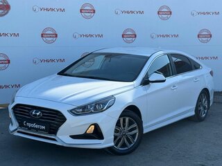 2019 Hyundai Sonata VII (LF) Рестайлинг, белый, 1845000 рублей, вид 1