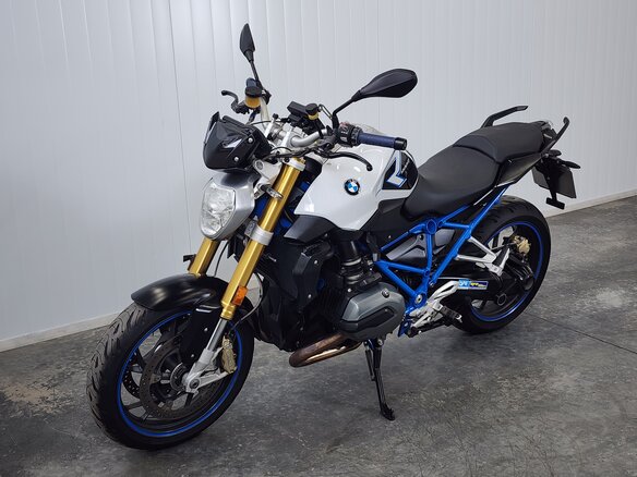 2017 BMW R 1200 R, белый, 699000 рублей - вид 3