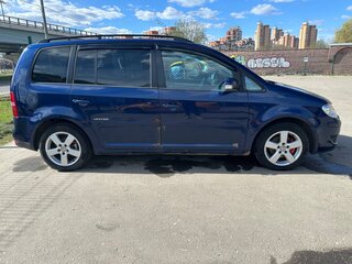 2008 Volkswagen Touran I Рестайлинг, синий, 700000 рублей, вид 2