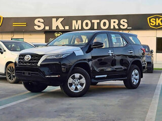 2026 Toyota Fortuner II Рестайлинг, чёрный, 4790000 рублей, вид 1
