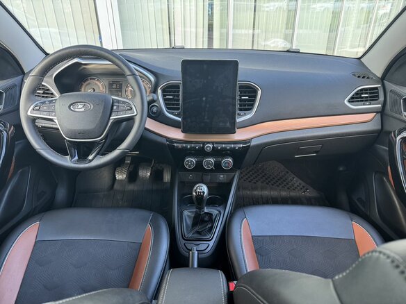2025 Lada (ВАЗ) Vesta SW Cross I Рестайлинг (NG), серый - вид 8