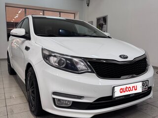 2016 Kia Rio III Рестайлинг, белый, 999000 рублей, вид 2