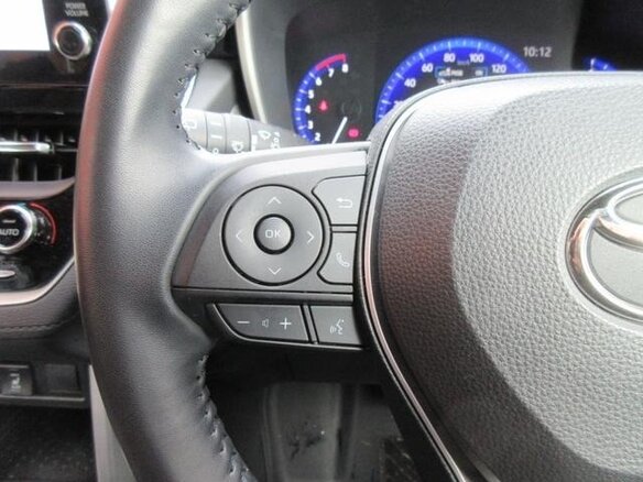 2023 Toyota Corolla Cross I, серебристый - вид 30
