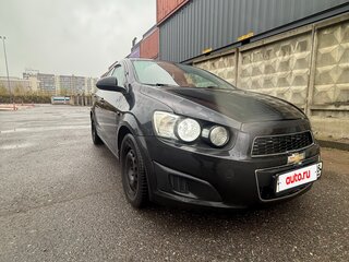 2014 Chevrolet Aveo II, чёрный, 610000 рублей, вид 2