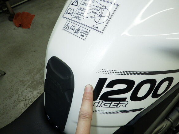 2018 Triumph Tiger 1200, белый, 1390000 рублей - вид 17