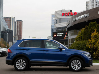 2021 Volkswagen Tiguan II Рестайлинг, синий, 3218000 рублей, вид 3
