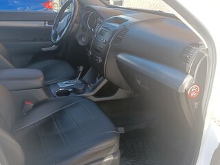 2012 Kia Sorento II Рестайлинг, белый, 1430000 рублей, вид 5