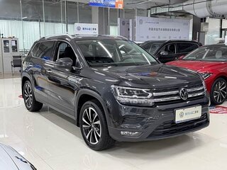 2022 Volkswagen Tharu I, чёрный, 1470000 рублей, вид 3