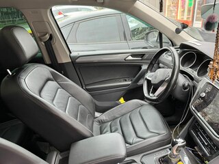 2021 Volkswagen Tiguan II Рестайлинг, серый, 4000000 рублей, вид 5