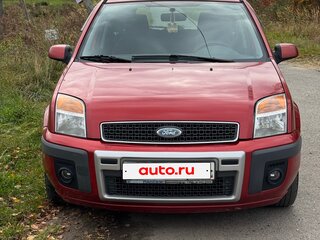 2008 Ford Fusion I Рестайлинг, красный, 300000 рублей, вид 1