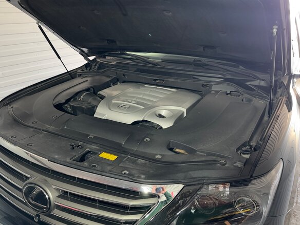 2011 Lexus LX 570 III, чёрный, 3800000 рублей - вид 29