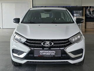 2024 Lada (ВАЗ) Vesta I Рестайлинг (NG), белый, 824000 рублей, вид 3