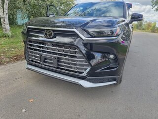 2023 Toyota Grand Highlander, чёрный, 5900000 рублей, вид 2